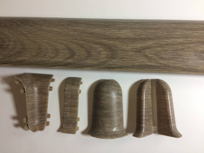 plinth-ideal-optima-211-rustic-oak-960x720-w2v0q70