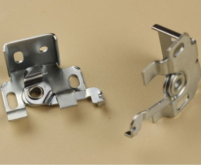 Кронштейн для горизонтальных жалюзи-880x720